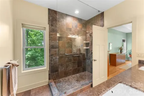45 Sunset Drive Swannanoa NC 28778