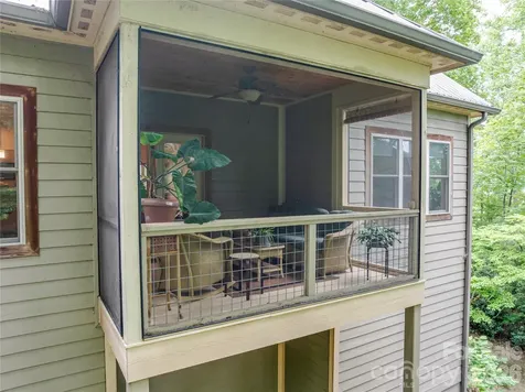 45 Sunset Drive Swannanoa NC 28778