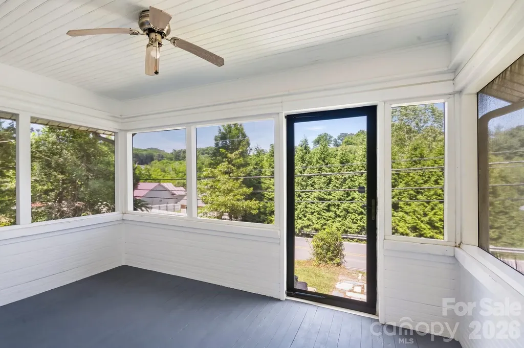 441 Main Street Clyde NC 28721