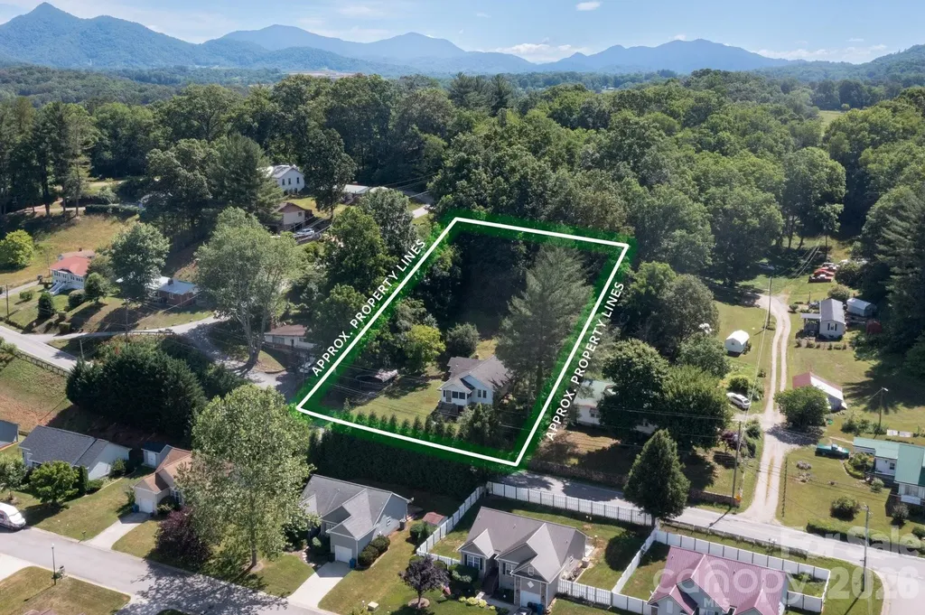 441 Main Street Clyde NC 28721