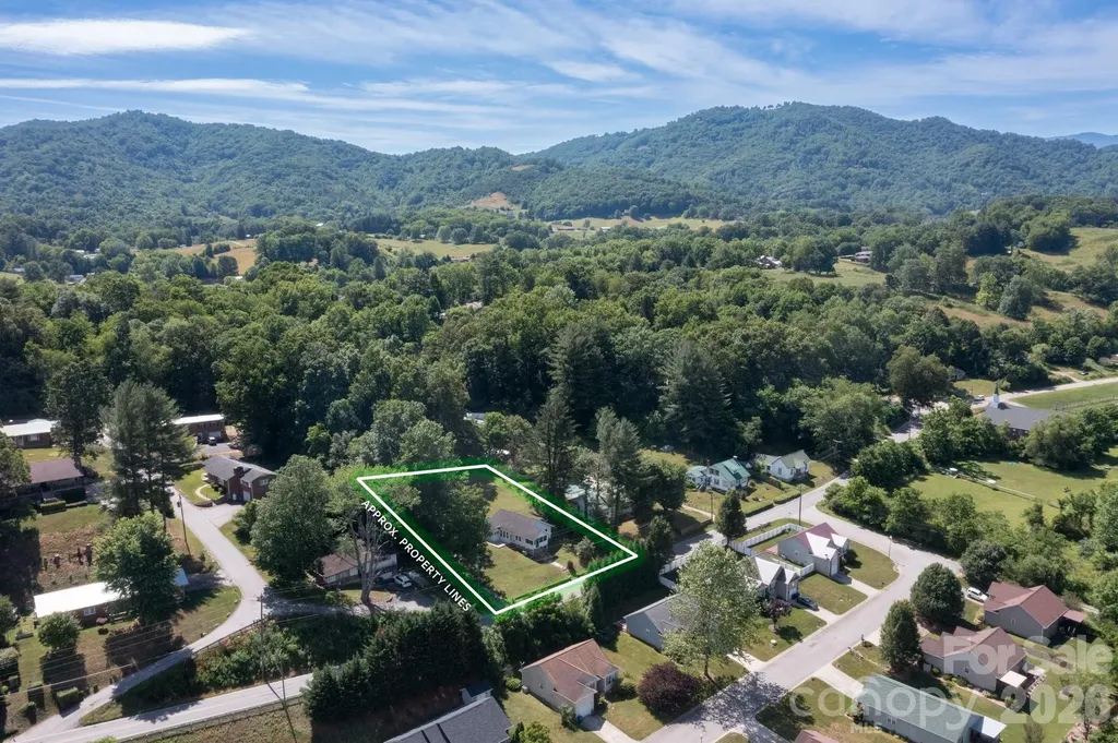 441 Main Street Clyde NC 28721