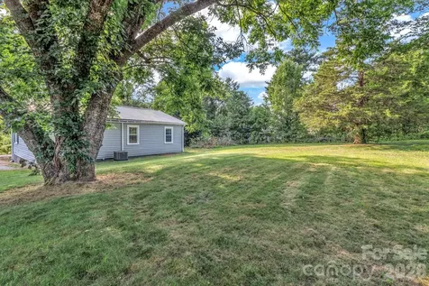 137 J E Morrow Street Forest City NC 28043