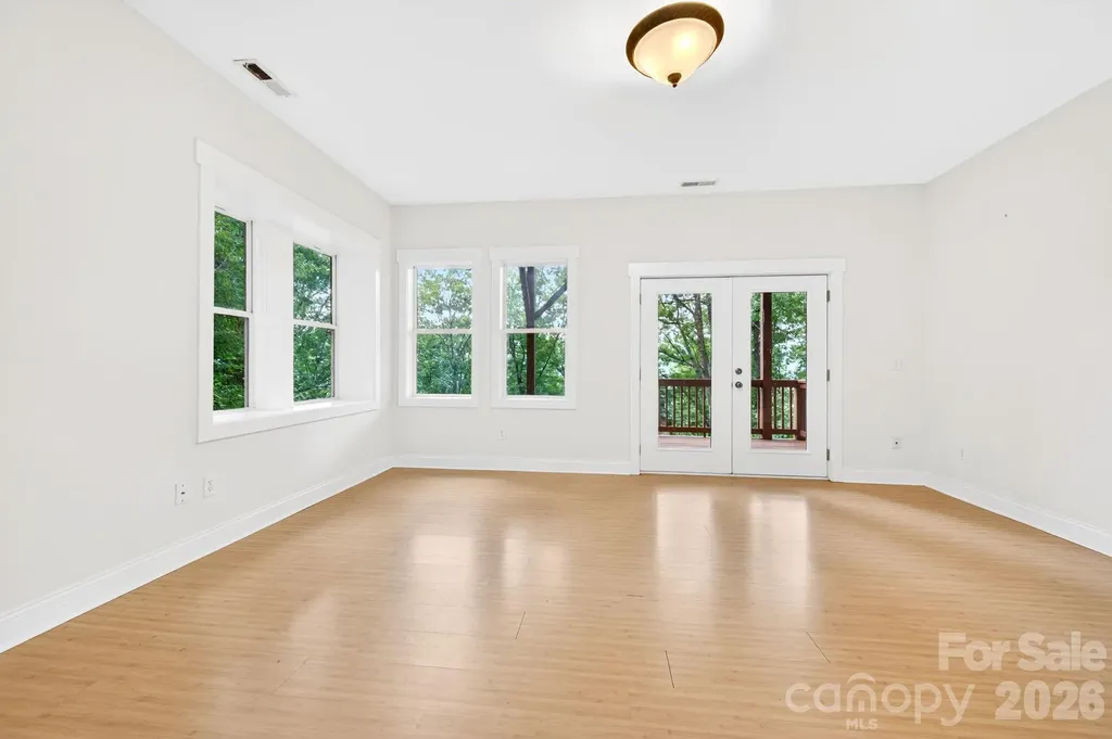 72 Wildflower Mountain Trail Candler NC 28715