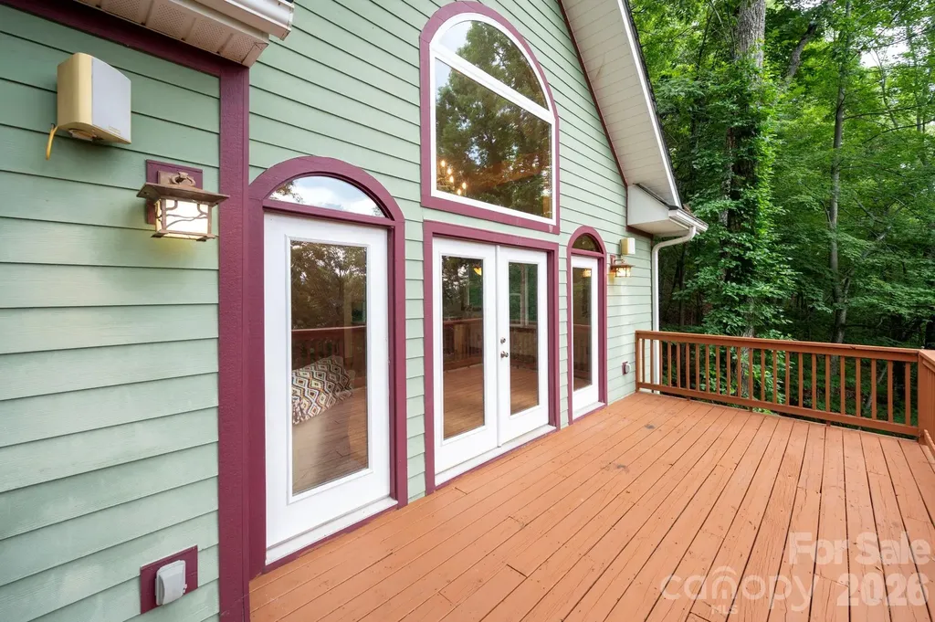 72 Wildflower Mountain Trail Candler NC 28715