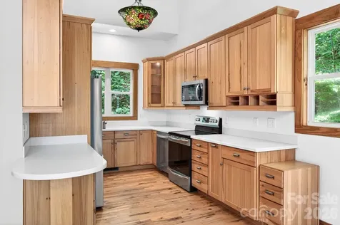 72 Wildflower Mountain Trail Candler NC 28715
