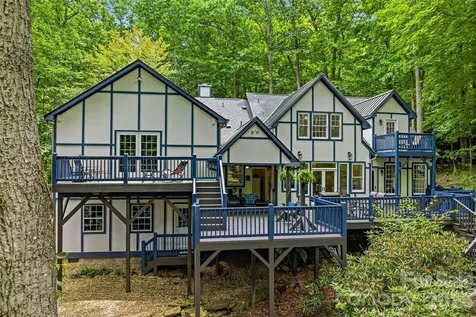 61 Scroops Drive Swannanoa NC 28778