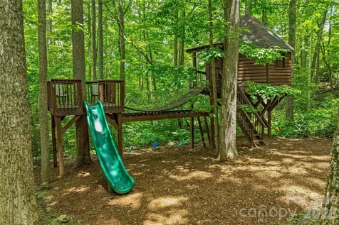 61 Scroops Drive Swannanoa NC 28778