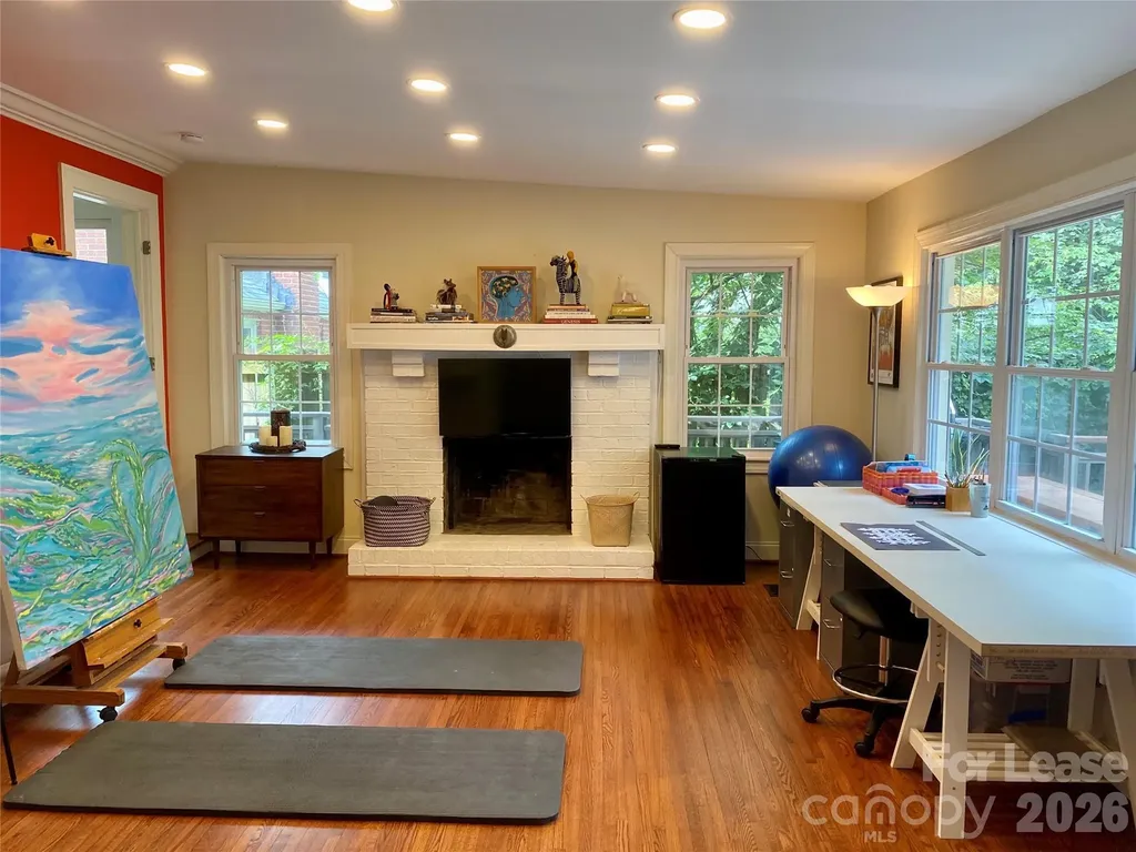 2021 Ashland Avenue Charlotte NC 28205
