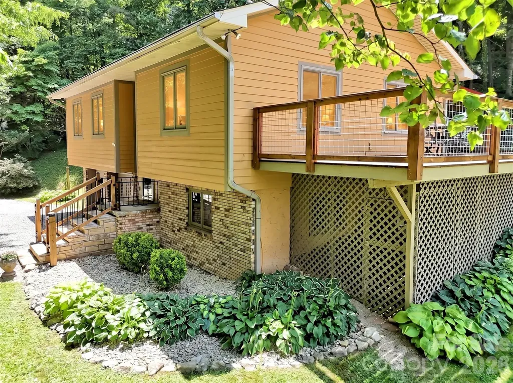 372 Shady Ridge Road Waynesville NC 28785