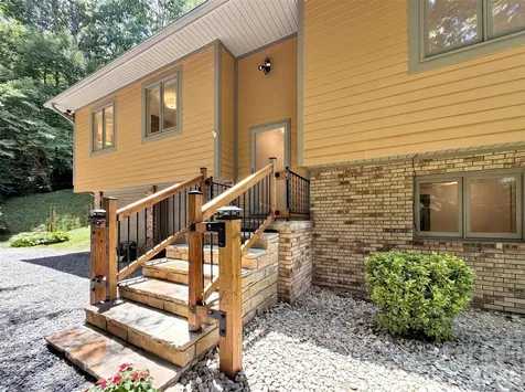 372 Shady Ridge Road Waynesville NC 28785