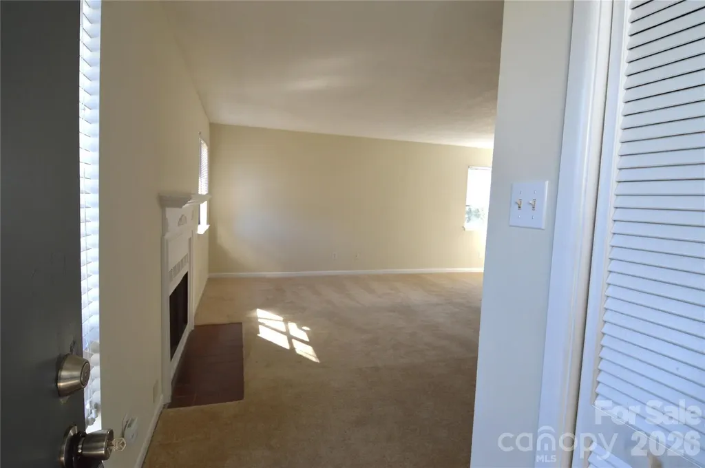 6117 Heathstone Lane Charlotte NC 28210