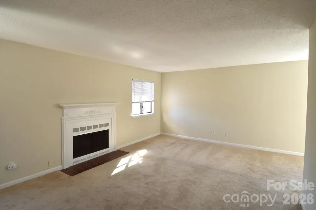 6117 Heathstone Lane Charlotte NC 28210