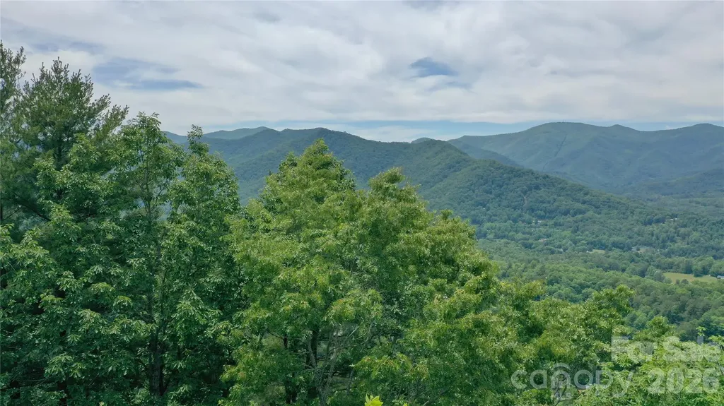 112 Kako Ridge Sylva NC 28779