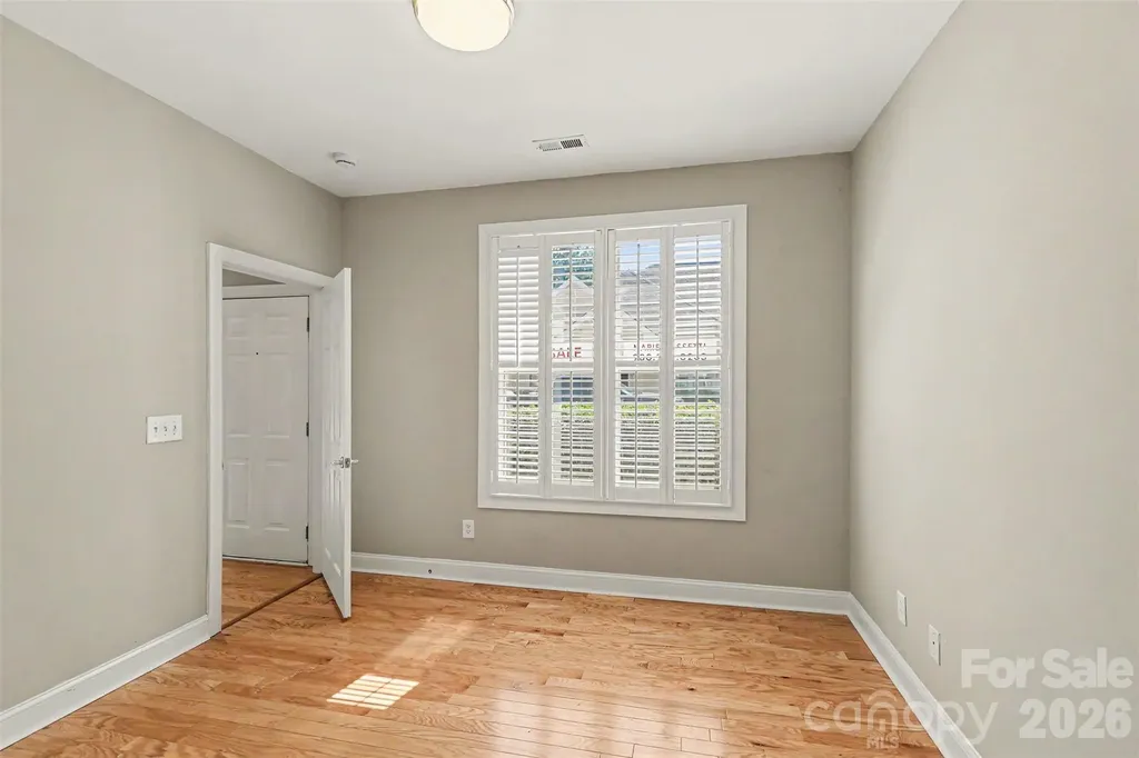 1106 Davant Lane Charlotte NC 28209