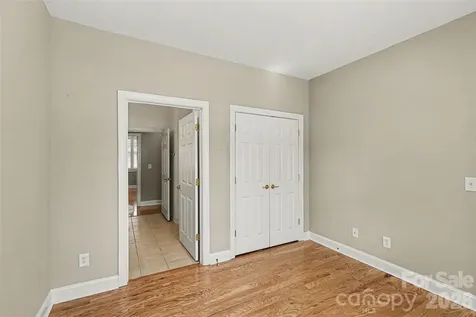 1106 Davant Lane Charlotte NC 28209