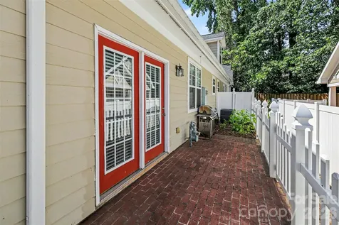 1106 Davant Lane Charlotte NC 28209