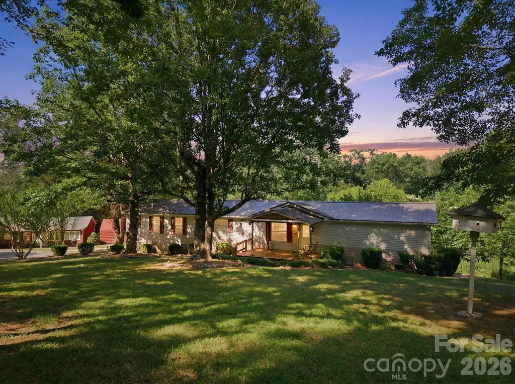 7511 Virginia Ridge Connelly Springs NC 28612