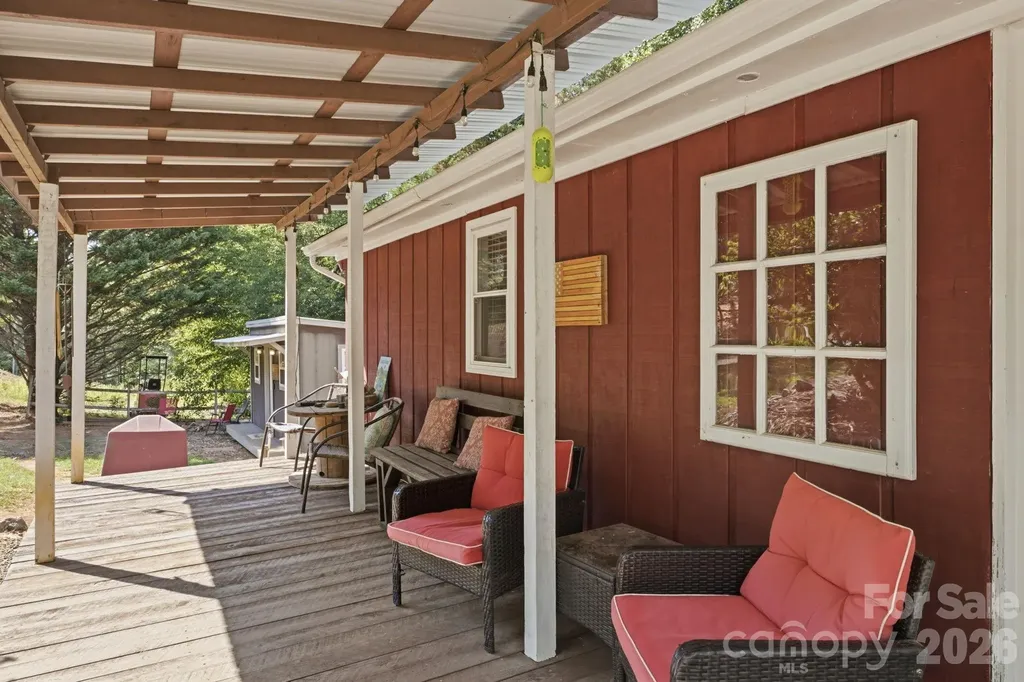7511 Virginia Ridge Connelly Springs NC 28612