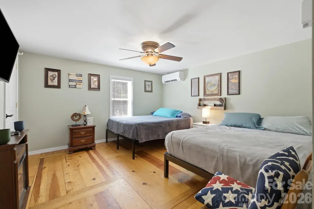 7511 Virginia Ridge Connelly Springs NC 28612