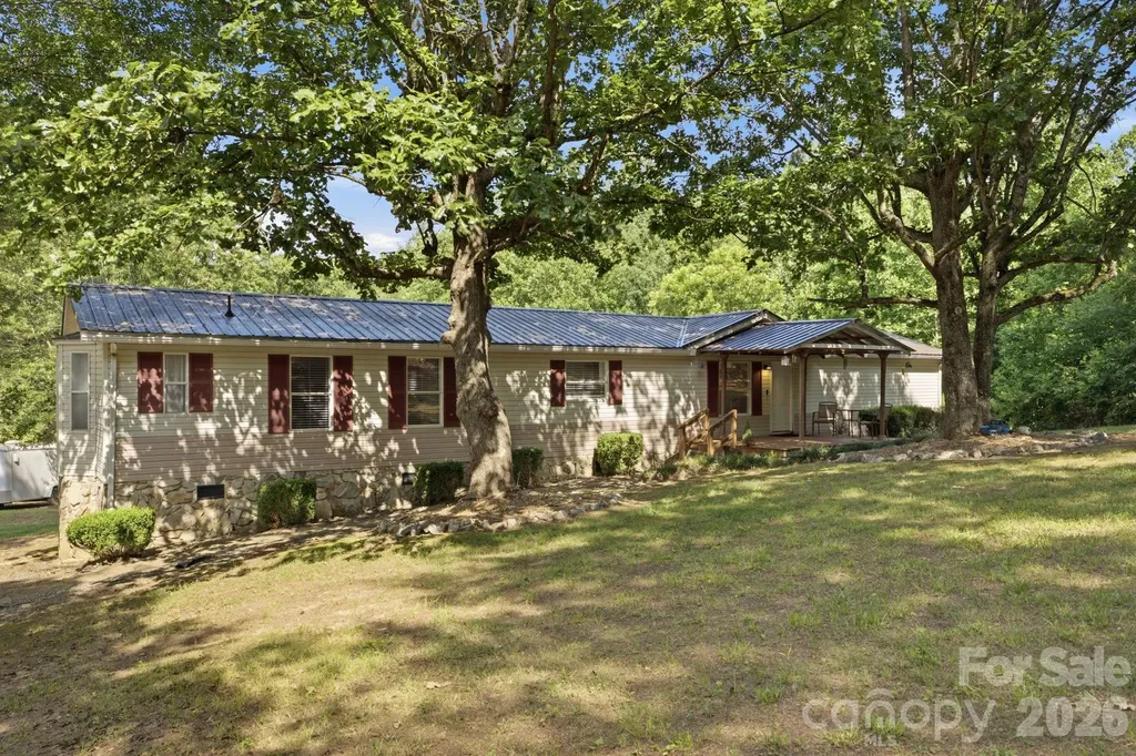 7511 Virginia Ridge Connelly Springs NC 28612