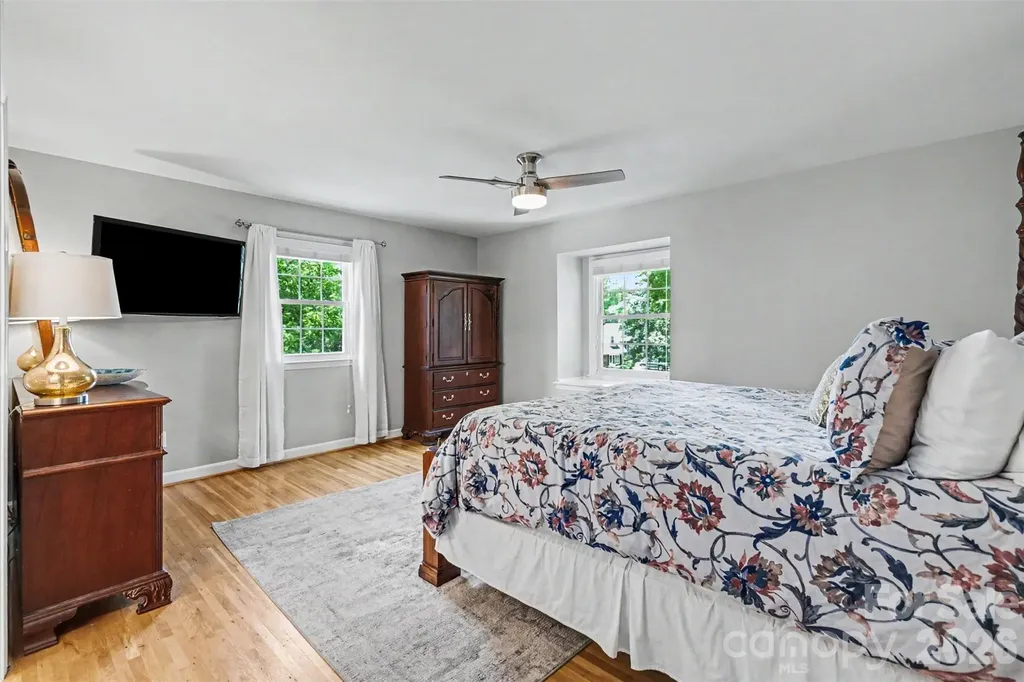 3841 Stokes Avenue Charlotte NC 28210