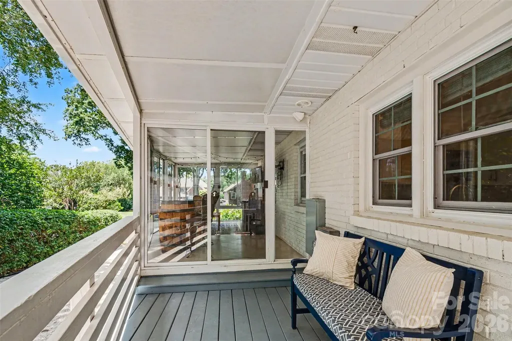 3841 Stokes Avenue Charlotte NC 28210
