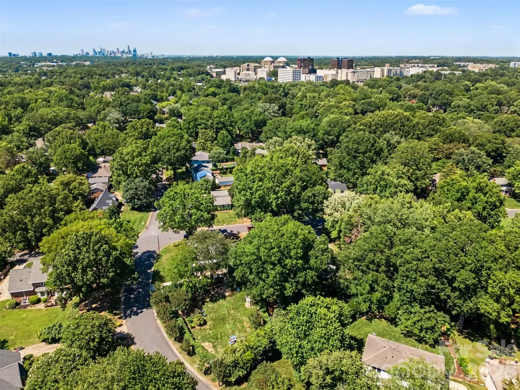3841 Stokes Avenue Charlotte NC 28210
