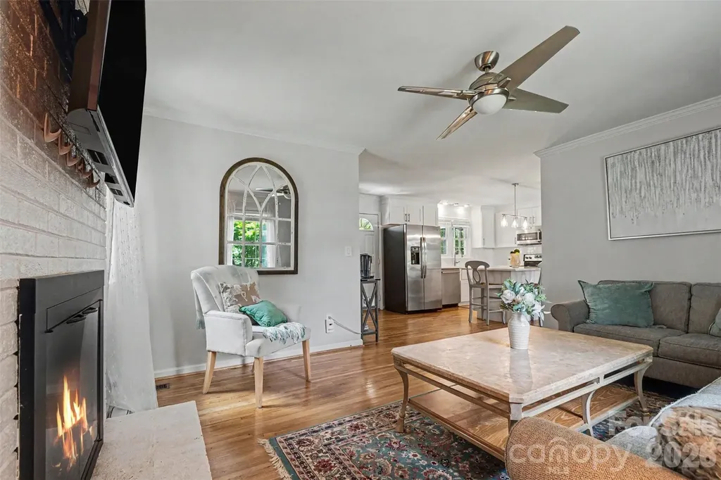 3841 Stokes Avenue Charlotte NC 28210