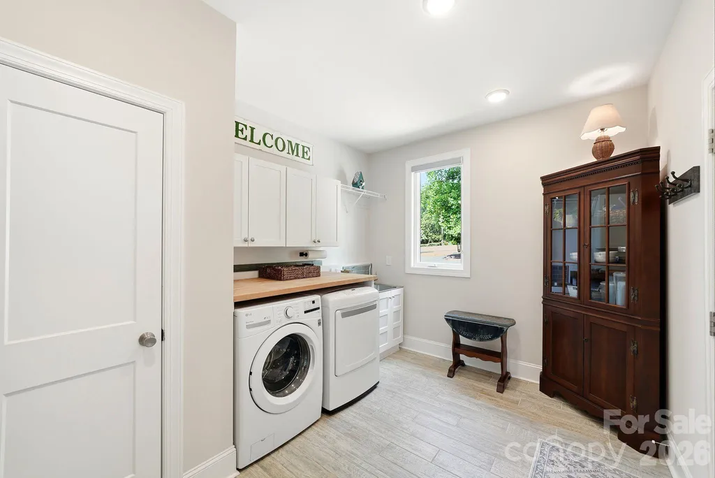 4293 Harbor Lane Sherrills Ford NC 28673