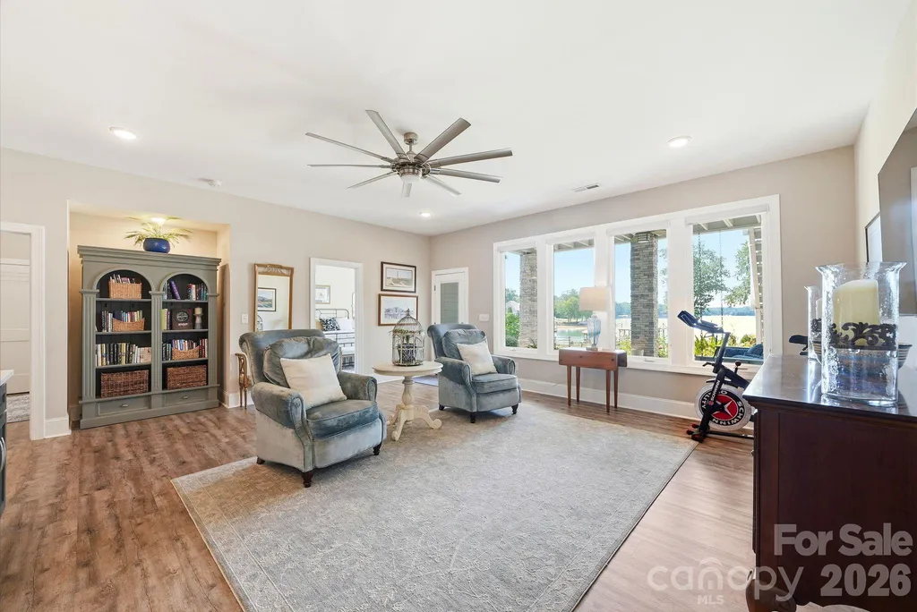 4293 Harbor Lane Sherrills Ford NC 28673