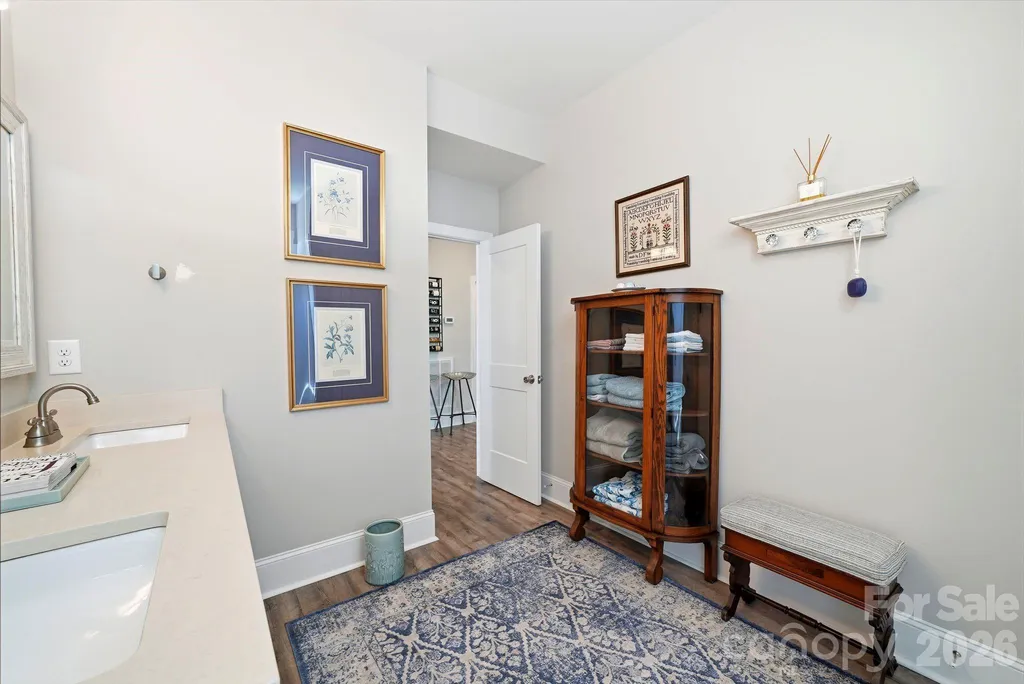 4293 Harbor Lane Sherrills Ford NC 28673