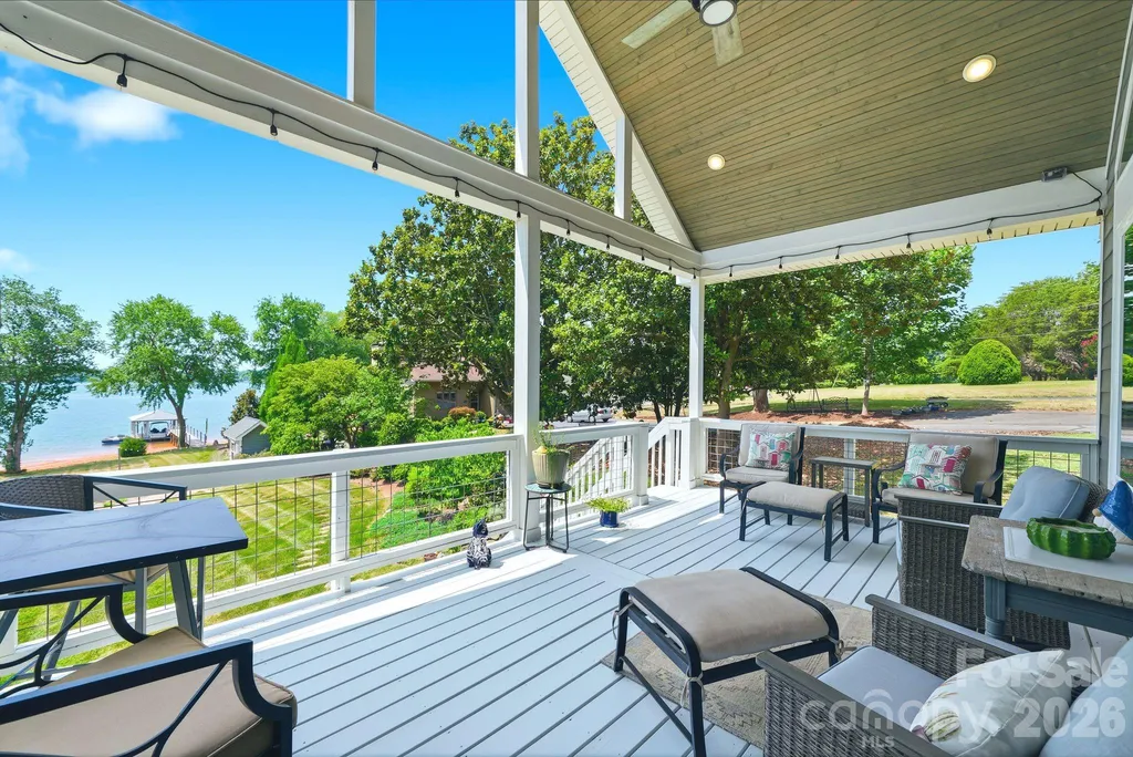 4293 Harbor Lane Sherrills Ford NC 28673