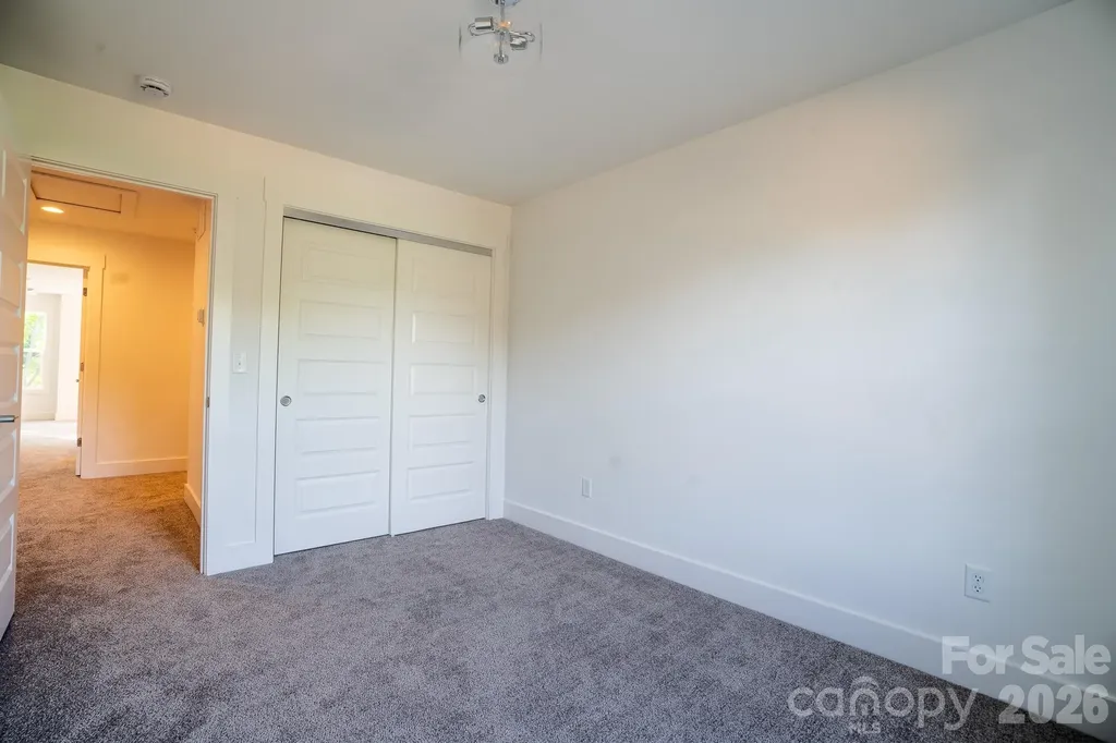 15 Bolton Street Asheville NC 28806