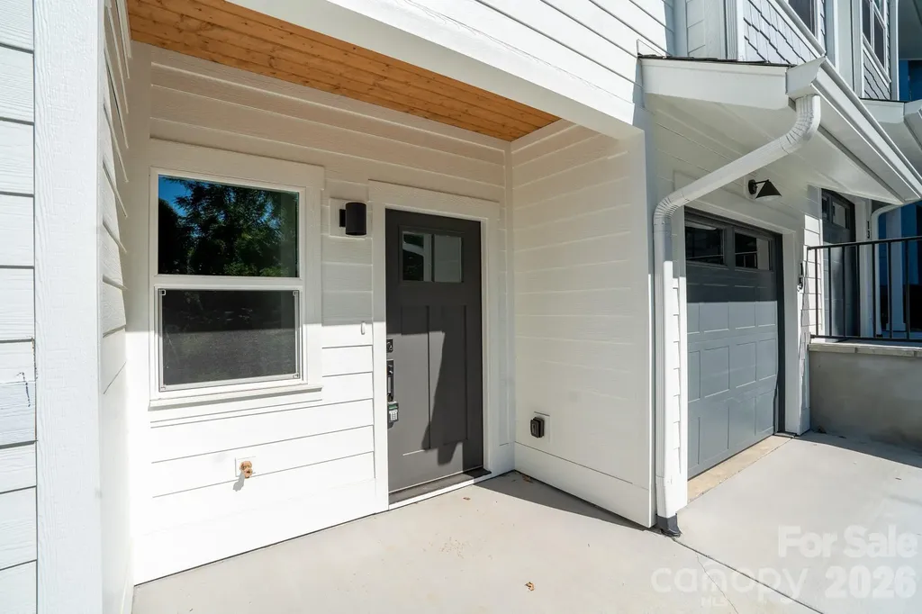 15 Bolton Street Asheville NC 28806