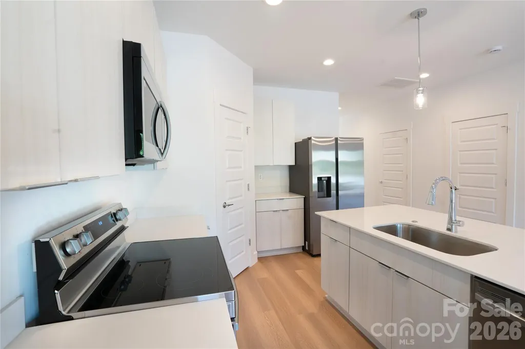 15 Bolton Street Asheville NC 28806