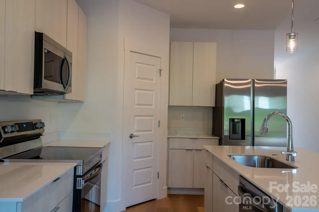 15 Bolton Street Asheville NC 28806
