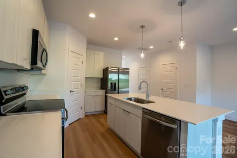 15 Bolton Street Asheville NC 28806