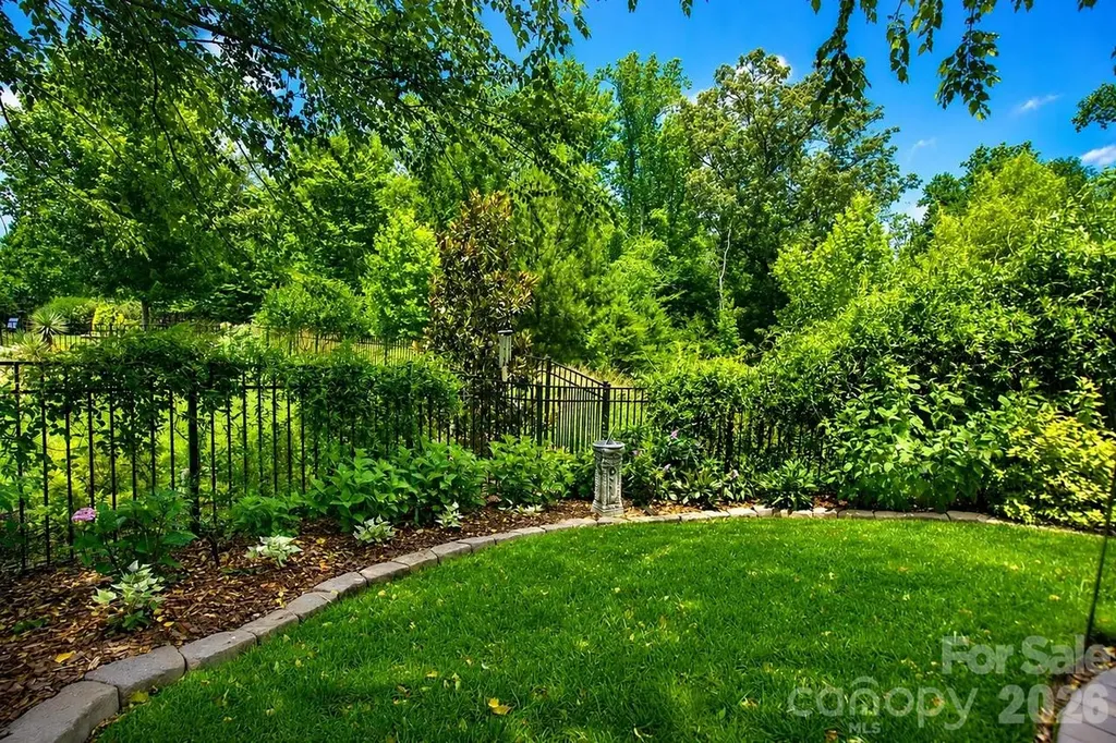 4854 Looking Glass Trail Denver NC 28037