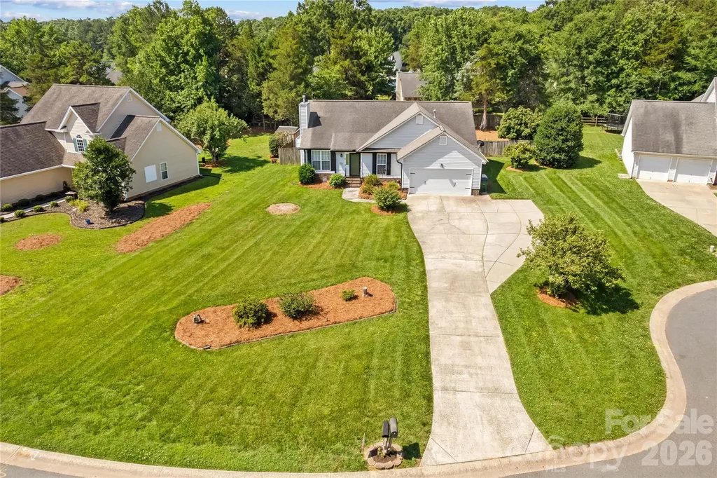 4425 Derbyshire Lane Matthews NC 28104