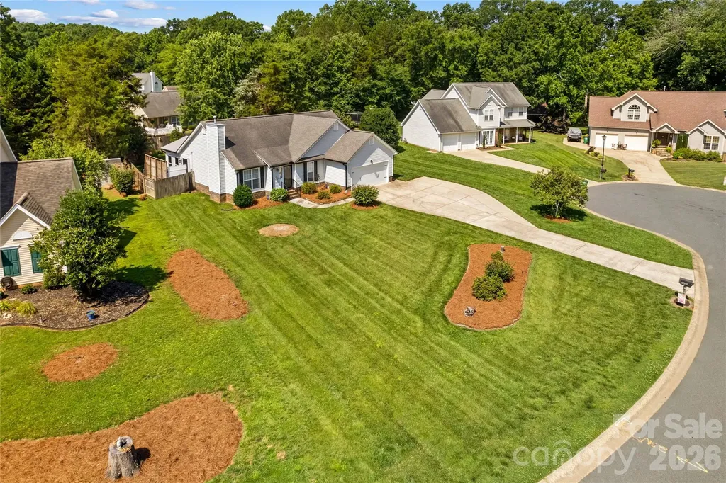 4425 Derbyshire Lane Matthews NC 28104