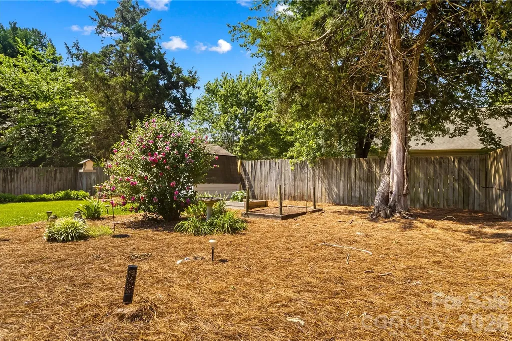 4425 Derbyshire Lane Matthews NC 28104