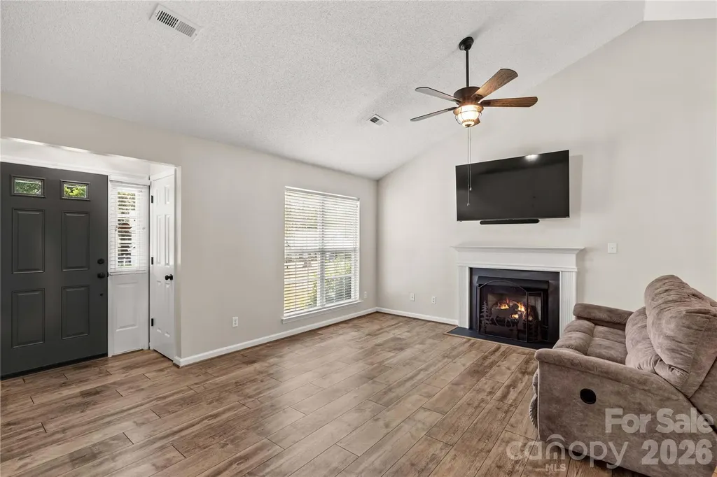 4425 Derbyshire Lane Matthews NC 28104