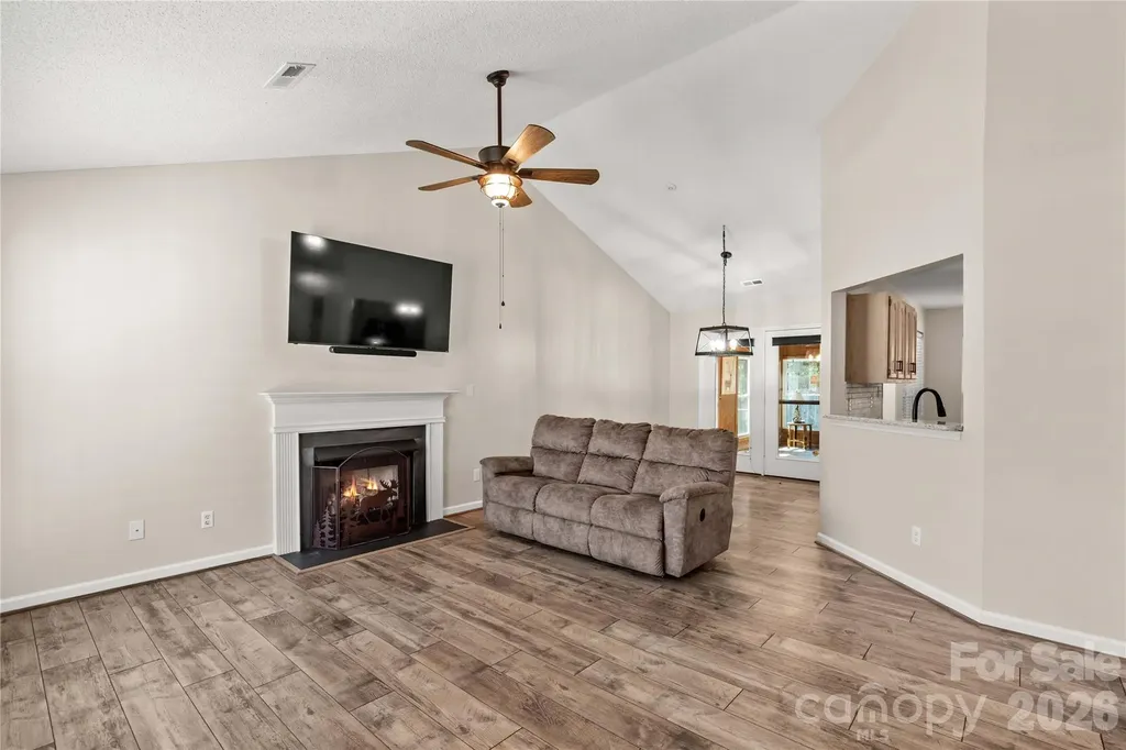 4425 Derbyshire Lane Matthews NC 28104