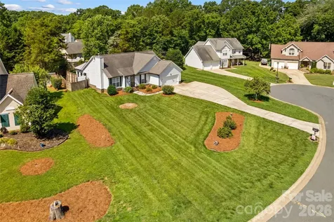 4425 Derbyshire Lane Matthews NC 28104