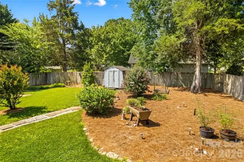 4425 Derbyshire Lane Matthews NC 28104