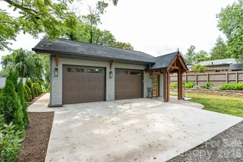 664 Lakeshore Drive Asheville NC 28804
