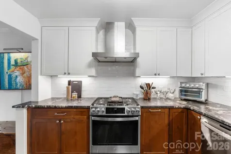 664 Lakeshore Drive Asheville NC 28804