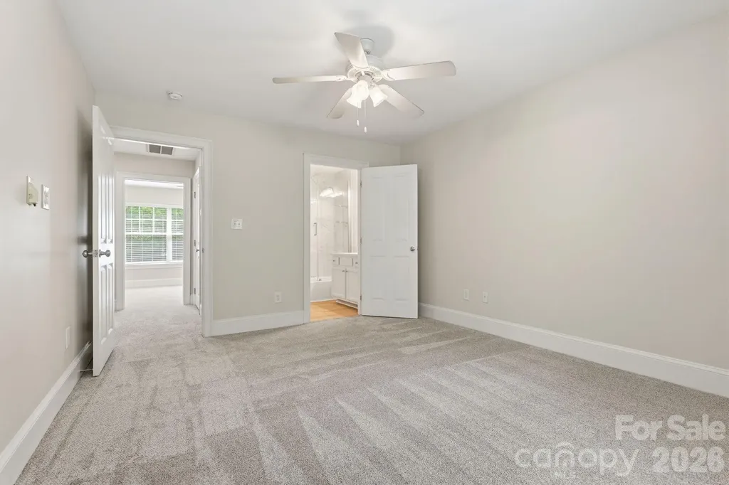 5306-5320 Park Road Charlotte NC 28209