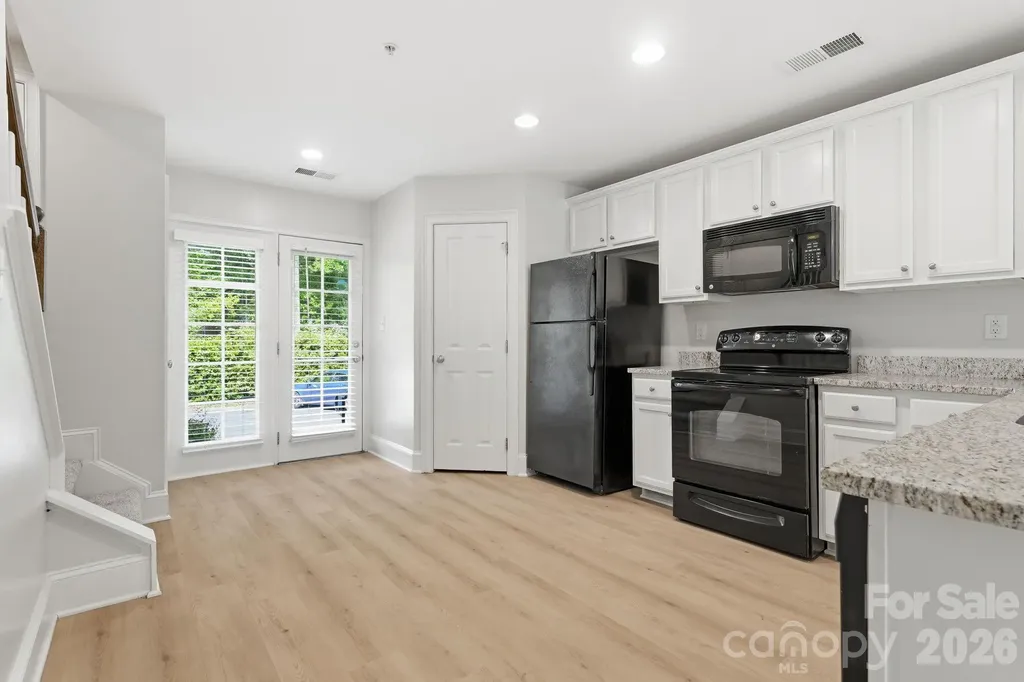 5306-5320 Park Road Charlotte NC 28209