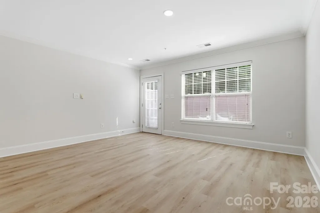5306-5320 Park Road Charlotte NC 28209